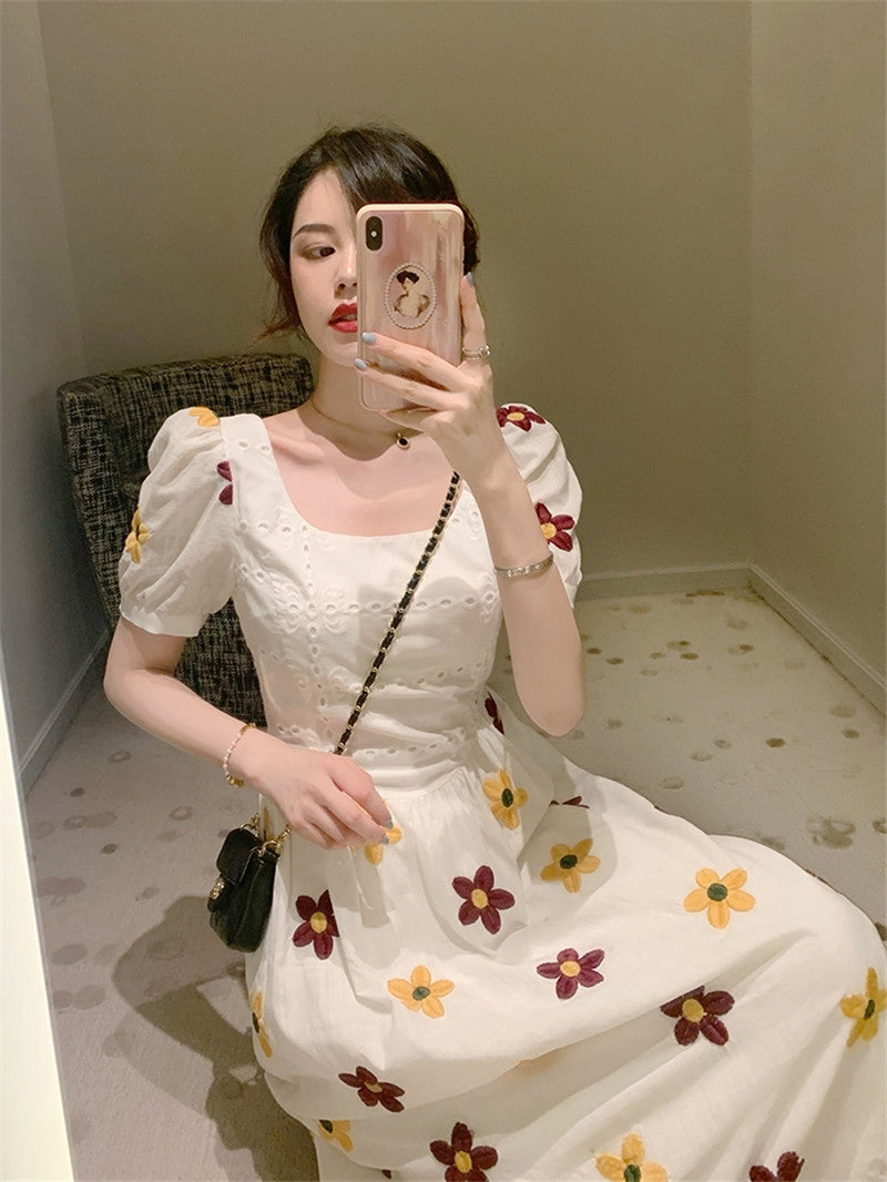 Skirt Summer Women"s New French Floral Dress With Slim Waist And Goddess Style Bubble Sleeve Skirt